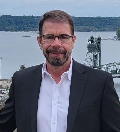 Author Dale Montgomery's Headshot